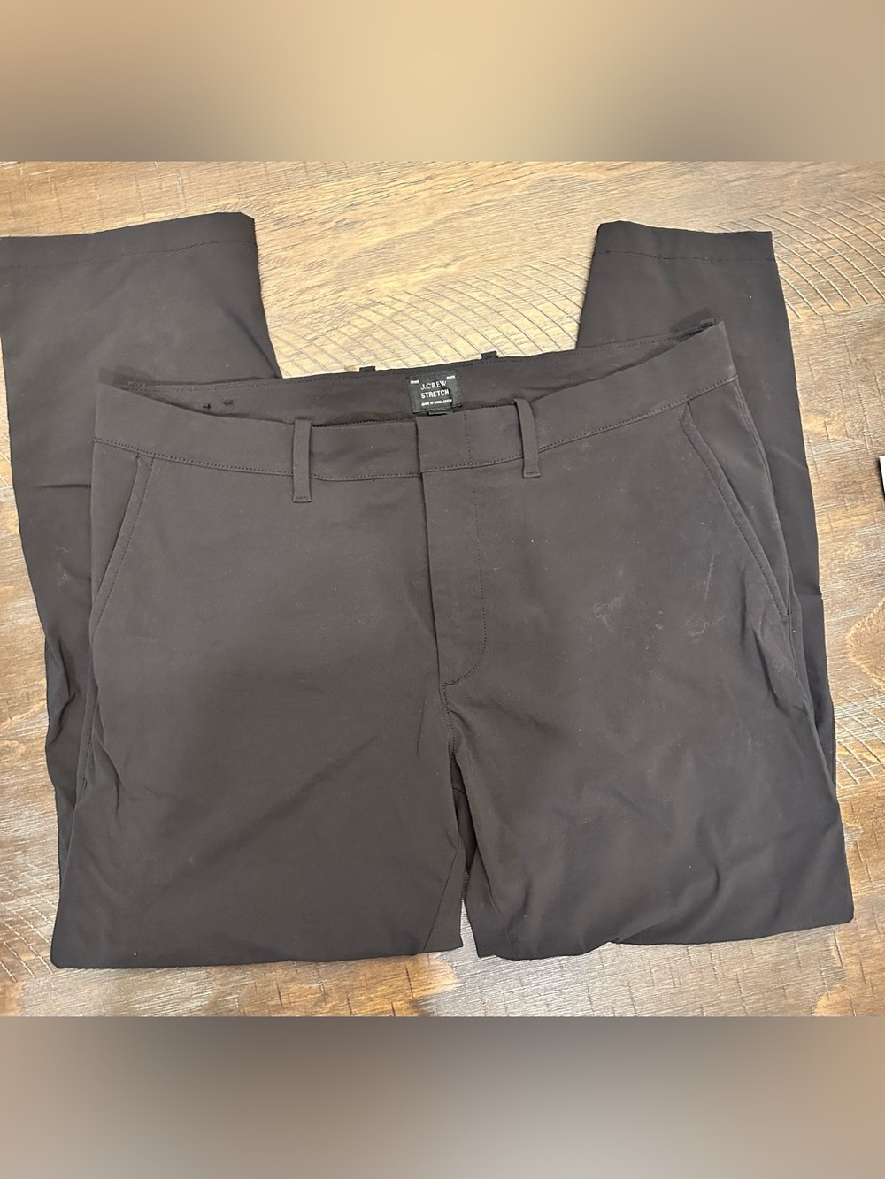 J.Crew Stretch Black Pants
Size 38
#jcrew #stretch Men's Black Stretch Knit Pant